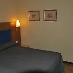 Vtz The Orus Factory - Parking Muy Economico Hotel 2*