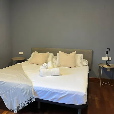 Vtz The Orus Factory - Parking Muy Economico 2* Saragossa