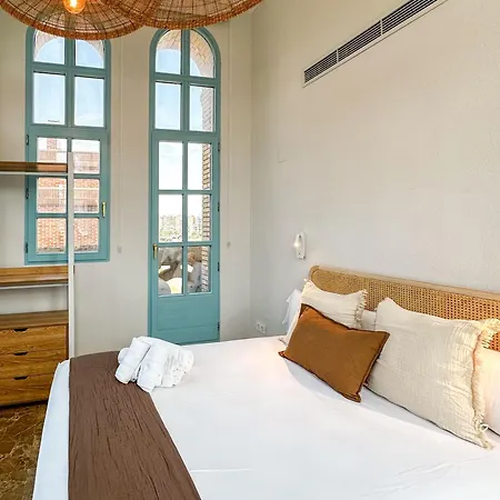 Vtz The Orus Factory - Parking Muy Economico