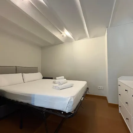 Hotel Vtz The Orus Factory - Parking Muy Economico