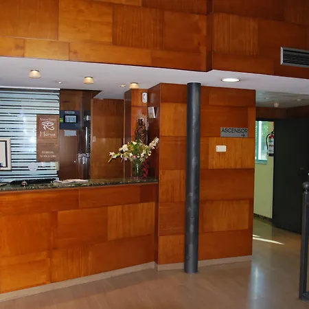 Vtz The Orus Factory - Parking Muy Economico Hotel