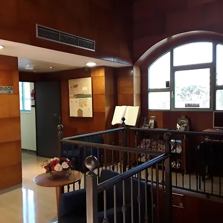 Vtz The Orus Factory - Parking Muy Economico Hotel Saragossa