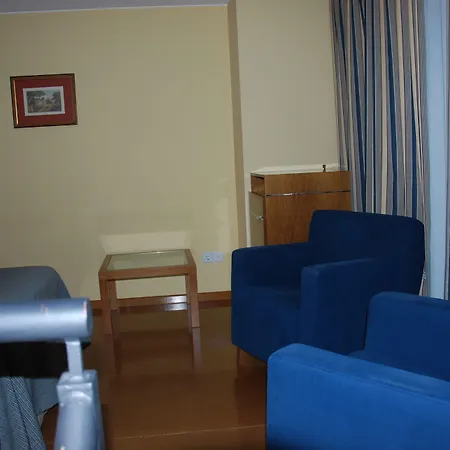 Hotel Vtz The Orus Factory - Parking Muy Economico Zaragoza