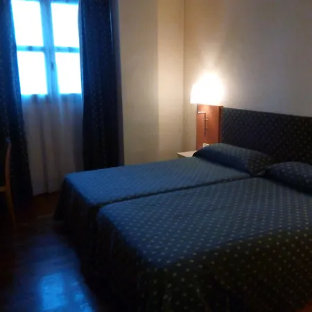 Hotel Vtz The Orus Factory - Parking Muy Economico