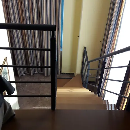 Vtz The Orus Factory - Parking Muy Economico Hotel Saragossa