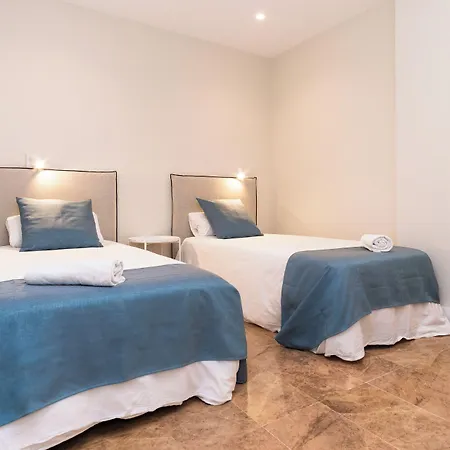 Vtz The Orus Factory - Parking Muy Economico Hotel