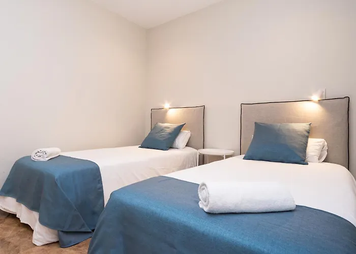 Vtz The Orus Factory - Parking Muy Economico Hotell