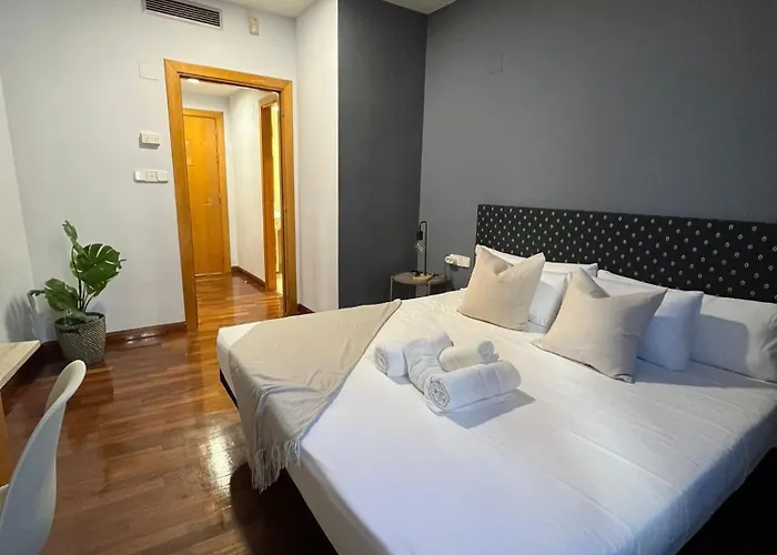 Vtz The Orus Factory - Parking Muy Economico Hotell