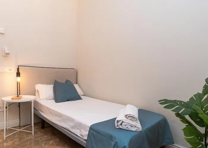 Hotell Vtz The Orus Factory - Parking Muy Economico Zaragoza