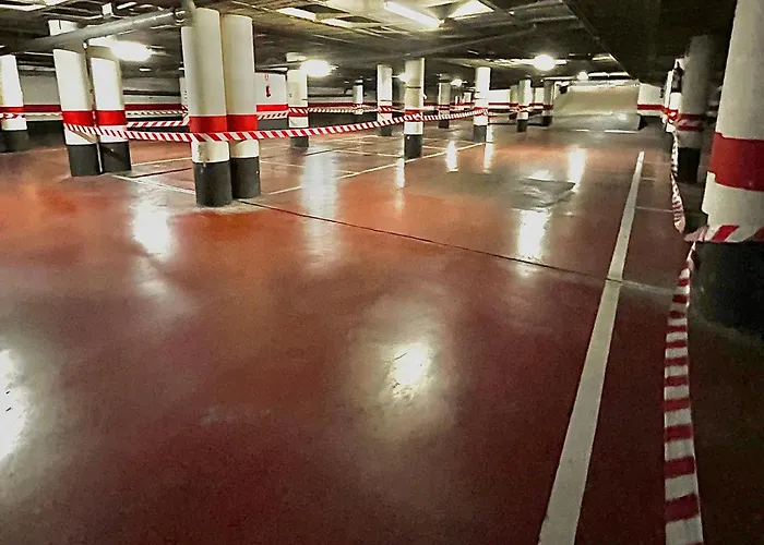 Vtz The Orus Factory - Parking Muy Economico サラゴサ