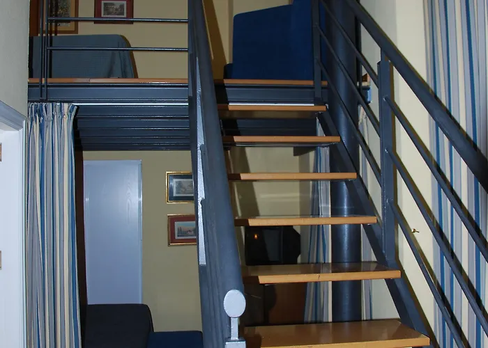 Vtz The Orus Factory - Parking Muy Economico Hotel