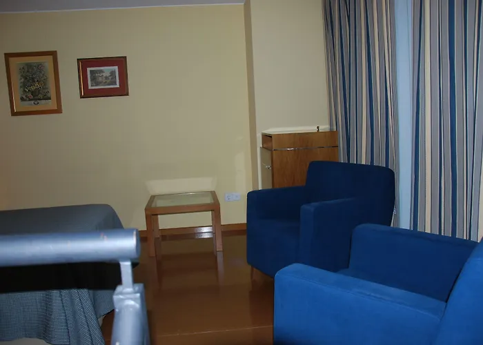 Hotell Vtz The Orus Factory - Parking Muy Economico Zaragoza