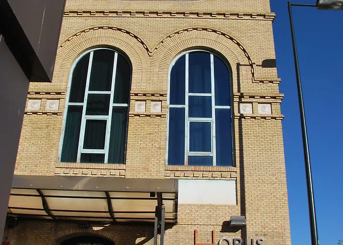 Vtz The Orus Factory - Parking Muy Economico ホテル サラゴサ