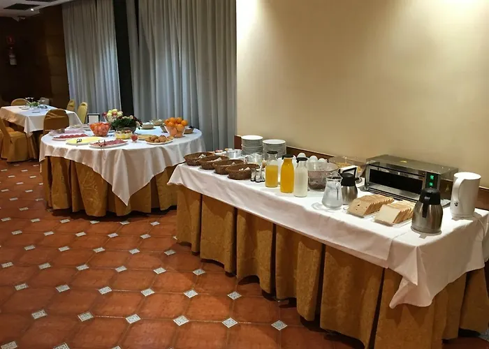 Vtz The Orus Factory - Parking Muy Economico Hotell